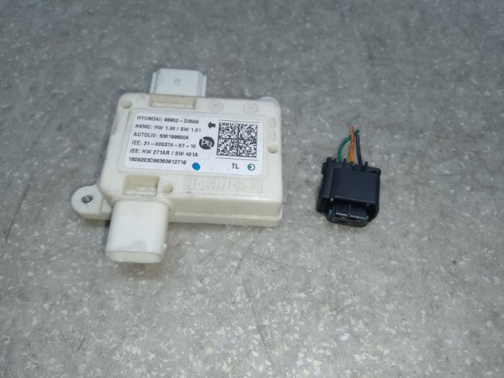 88952D3500 | Блок электронный HYUNDAI TUCSON TL 15-20