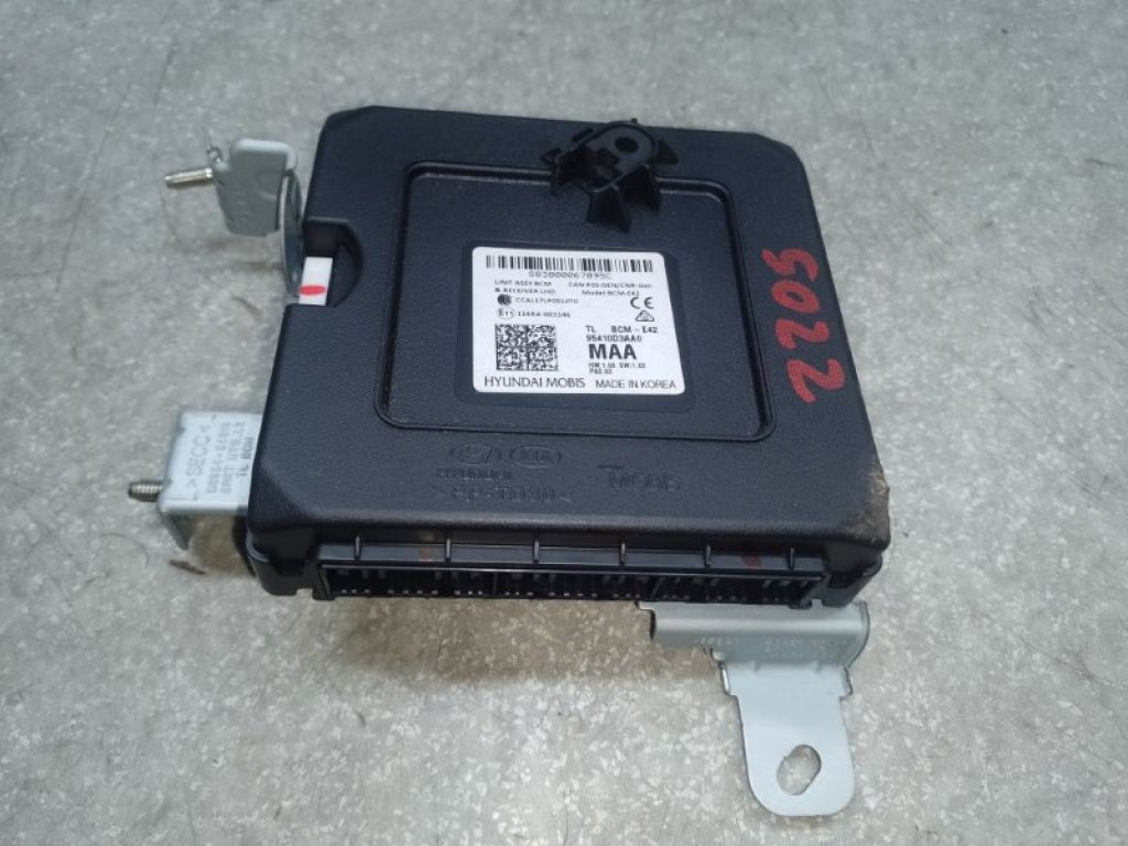95410D3AA0 | Блок комфорта HYUNDAI TUCSON TL 15-20