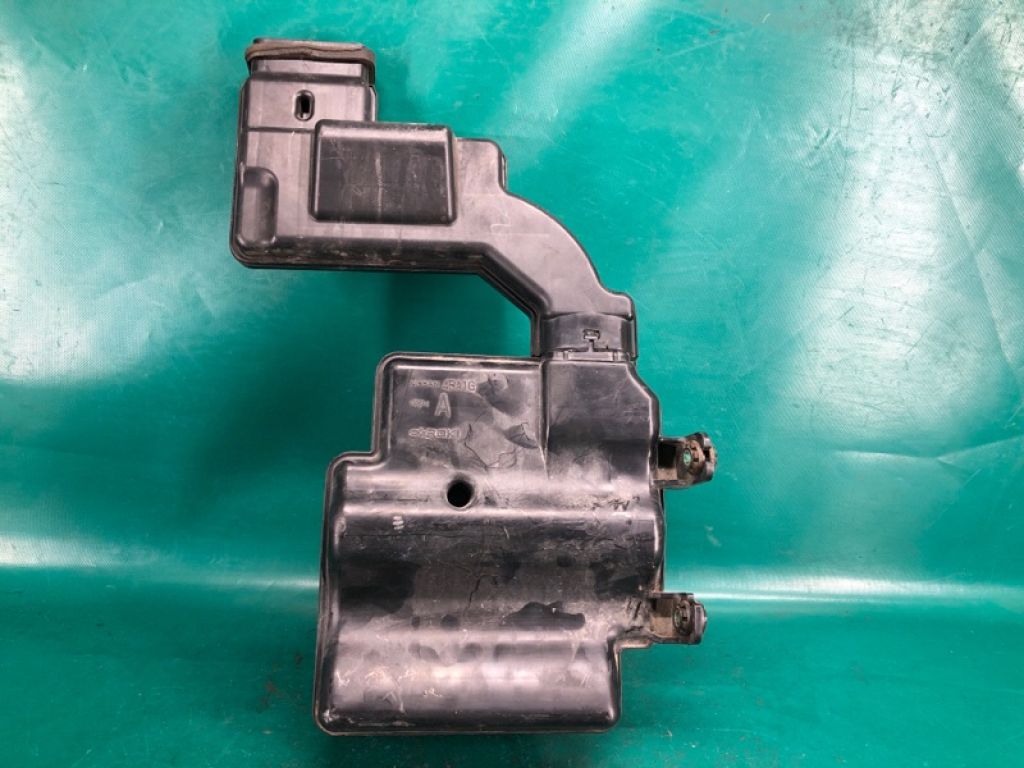 16585-4BA1A | Резонатор повітряного фільтра NISSAN X-TRAIL/ROGUE T32 13-20 - Фото 3