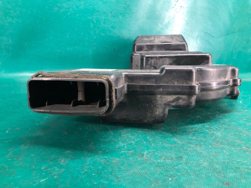 16585-4BA1A | Резонатор повітряного фільтра NISSAN X-TRAIL/ROGUE T32 13-20 - Фото 5