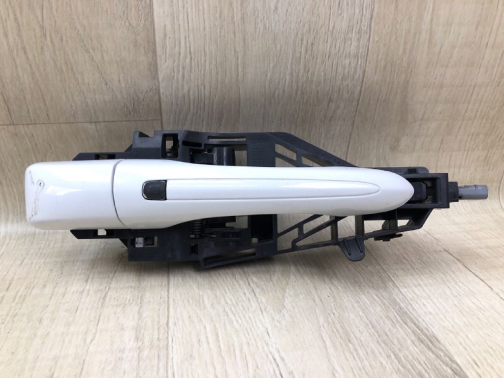 5RR18 GW7AD | Ручка двері зовнішня передн. прав. CHRYSLER PACIFICA 16-20