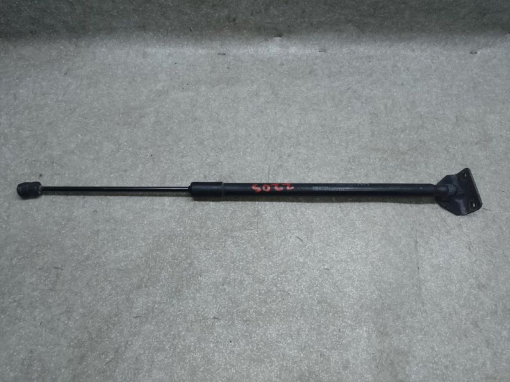 81781D3002 | Амортизатор крышки багажника прав. HYUNDAI TUCSON TL 15-20