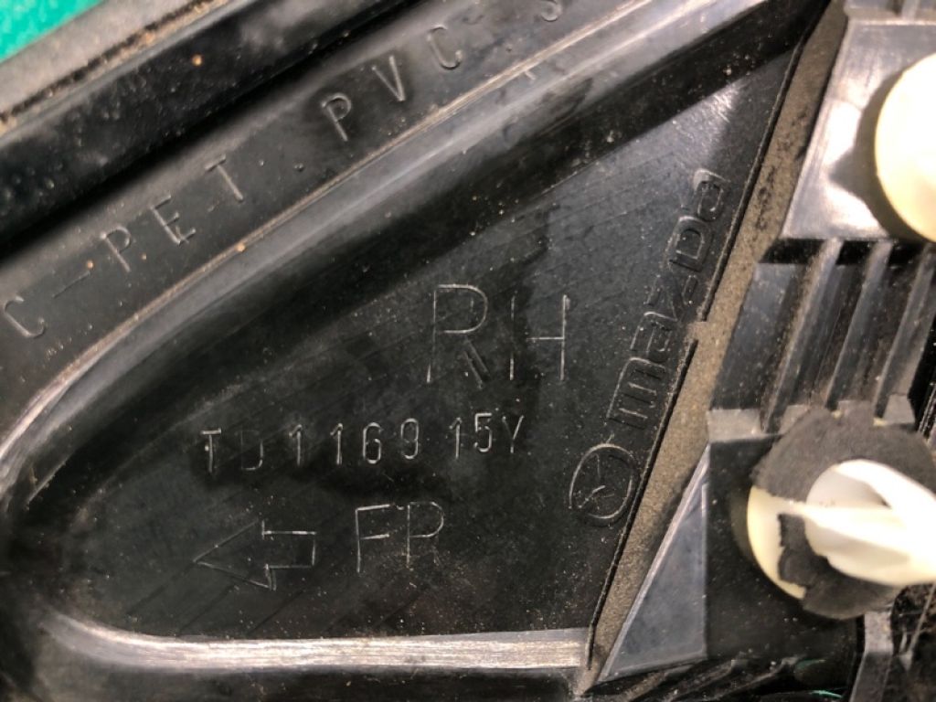 TD11-69-15YE | Накладка крила прав. MAZDA CX-9 06-16 - Фото 3