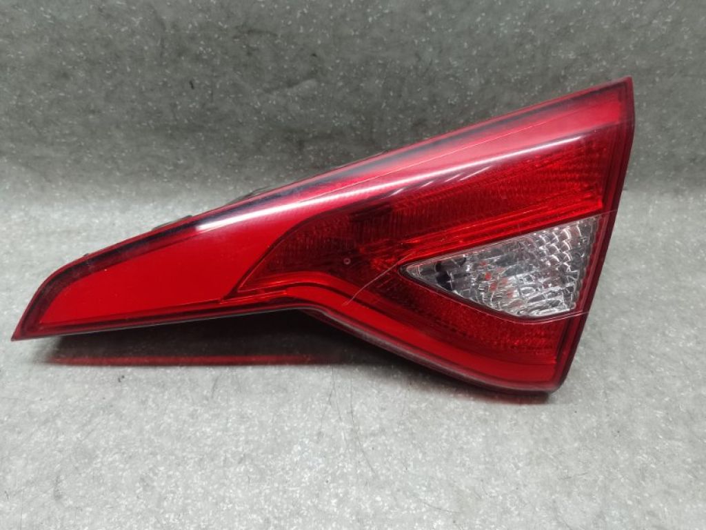 92404-C2000 | Ліхтар внутрішній прав. HYUNDAI SONATA LF 2014-