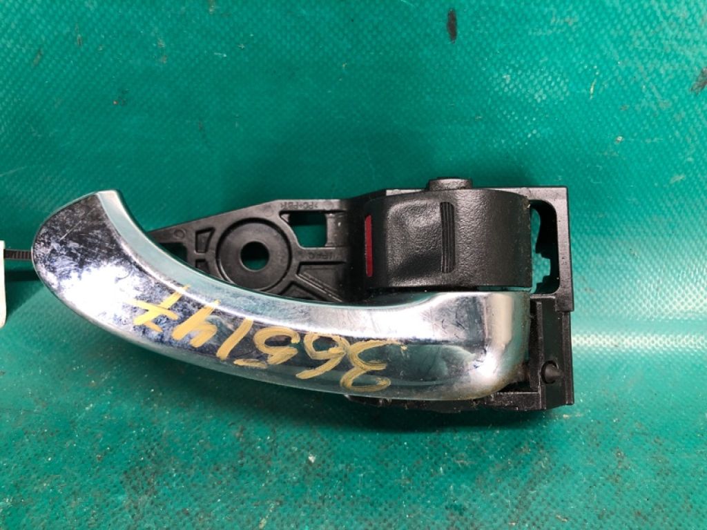 69205-06030-C0 | Ручка дверей внутрішня передн. прав. TOYOTA CAMRY 40 06-11