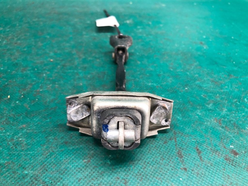 68620-06040 | Ограничитель двери передн. лев. TOYOTA CAMRY 40 06-11 - Фото 3