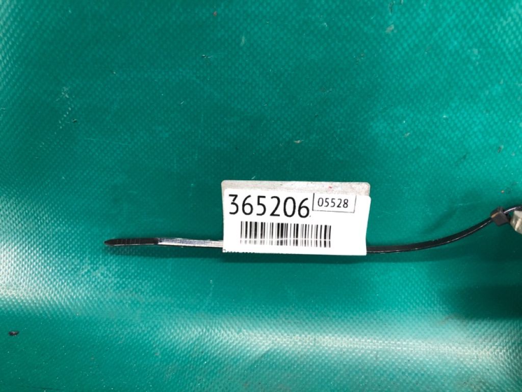 68730-AC010 | Петля двери нижняя передн. прав. TOYOTA CAMRY 40 06-11 - Фото 2