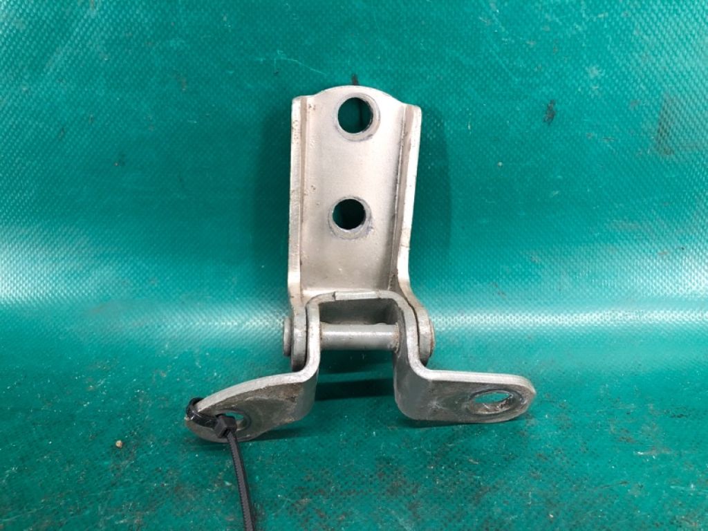 68710-02020 | Петля двери верхняя передн. прав. TOYOTA CAMRY 40 06-11 - Фото 3