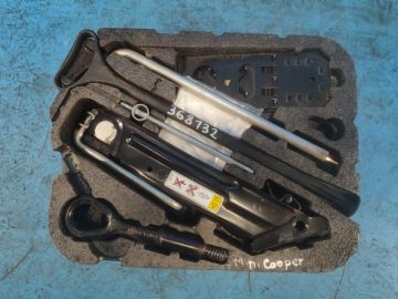 Скринька інструментальна MINI COOPER S R56 06-14