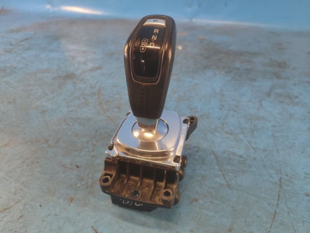 KK62-7E453-AA | Куліса АКПП LAND ROVER EVOQUE 19-