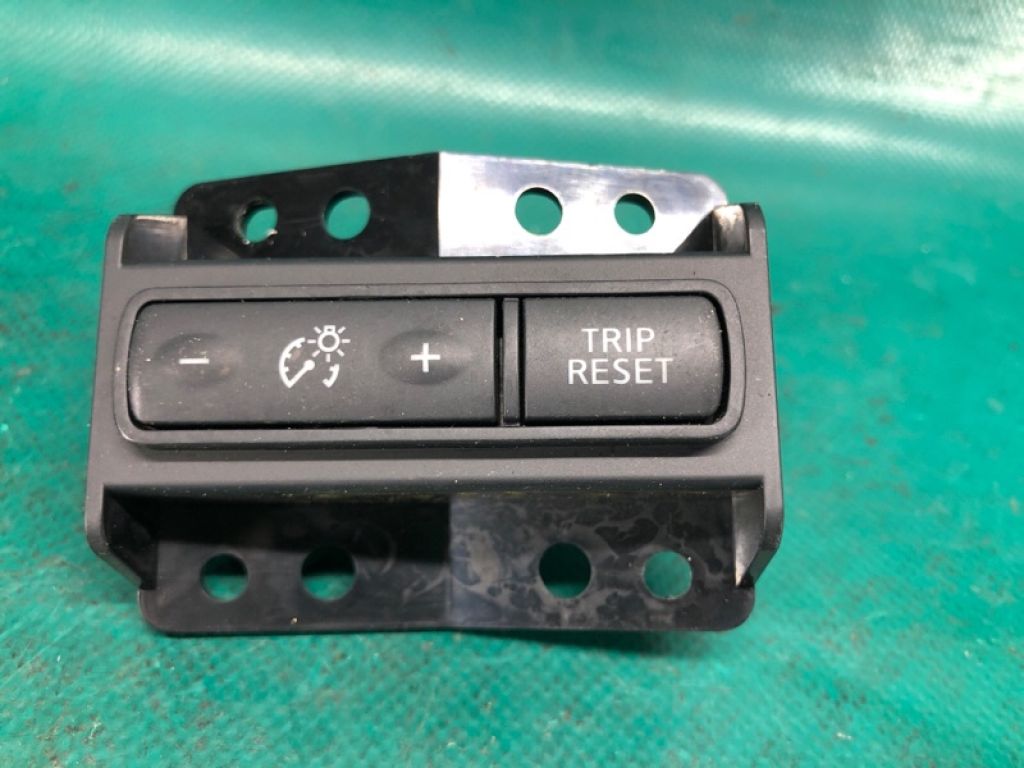 25273-4BA0A | Регулятор підсвічування панелі приладів NISSAN X-TRAIL/ROGUE T32 13-20