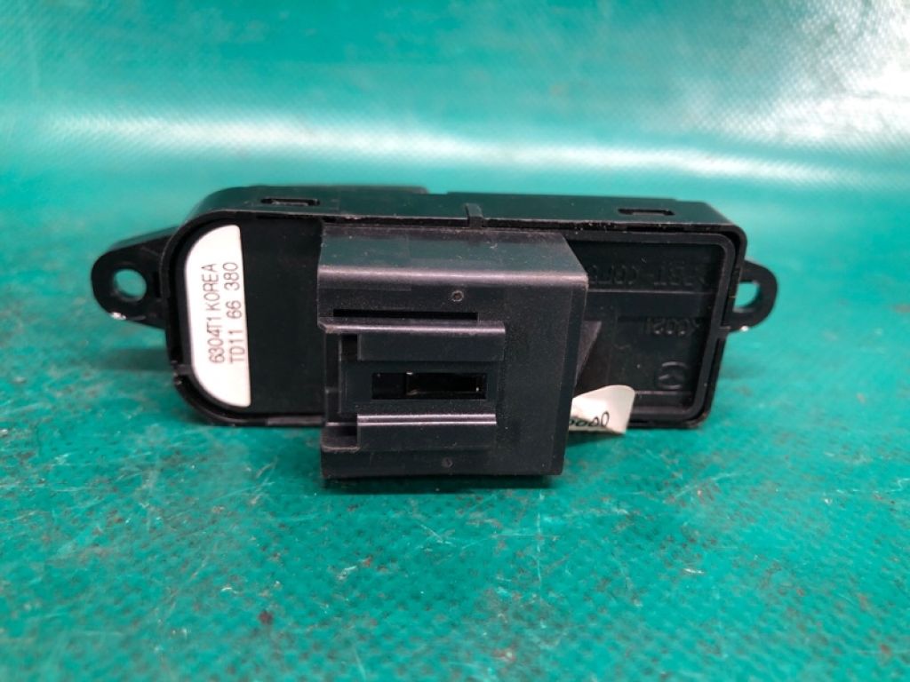 TD11-66-380 | Кнопка склопідіймача задн. лів. MAZDA CX-9 06-16 - Фото 3