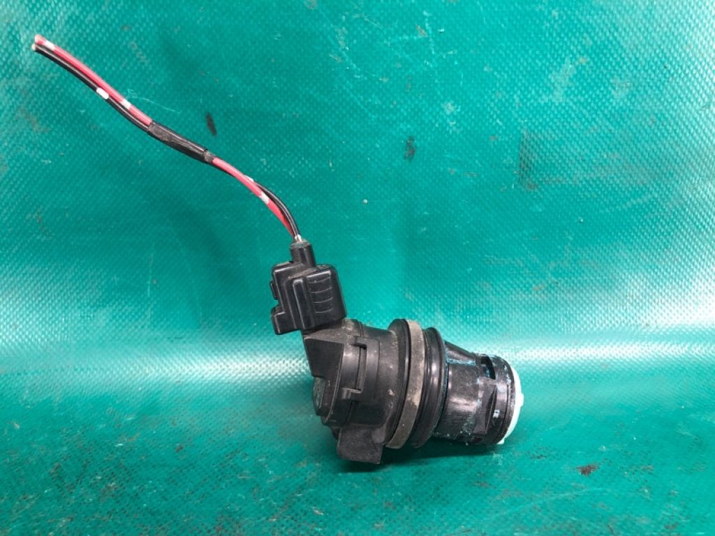85330-60190 | Насос омывателя стекла TOYOTA CAMRY 40 06-11