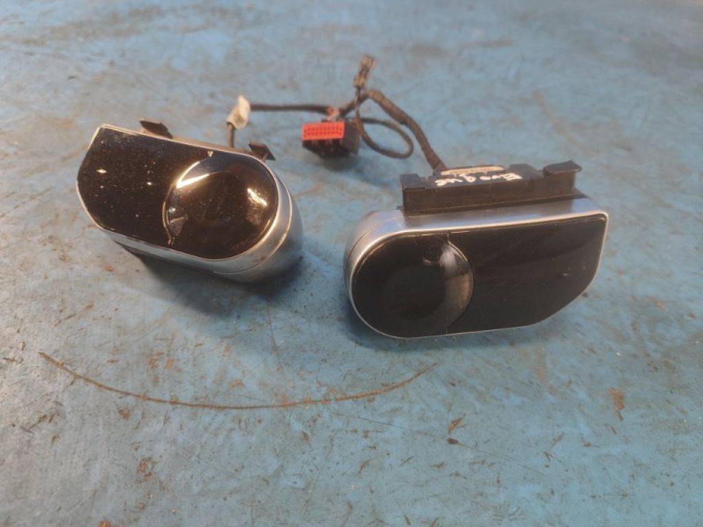 J8A2-13D767-BB | Кнопки руля LAND ROVER EVOQUE 19- - Фото 2