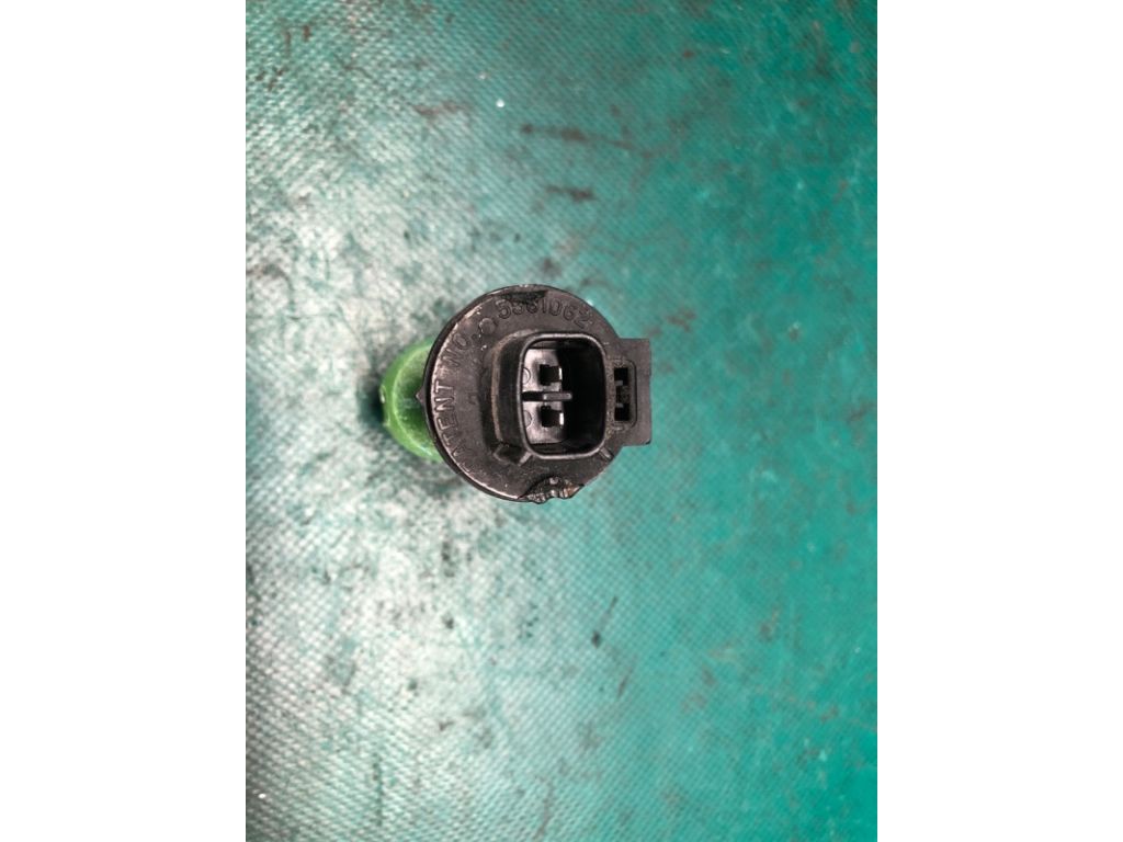 85397-AA040 | Датчик рівня бачка омивача TOYOTA CAMRY 40 06-11 - Фото 3