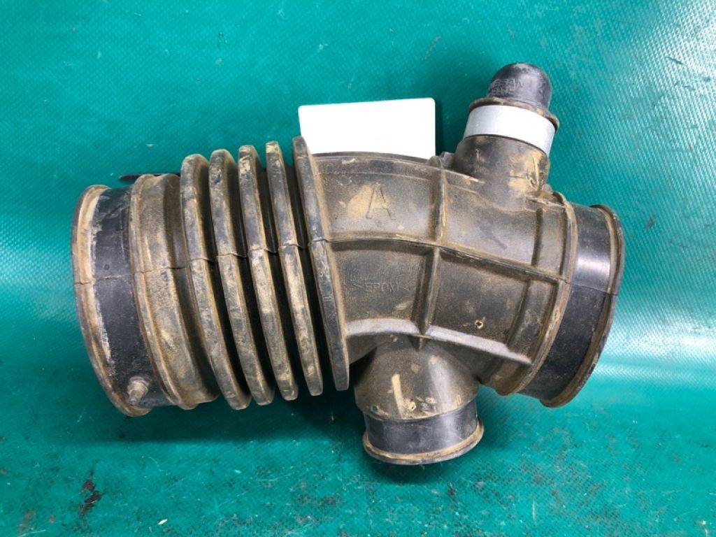 16576-4BA1A | патрубок повітряного фільтра NISSAN X-TRAIL/ROGUE T32 13-20 - Фото 2