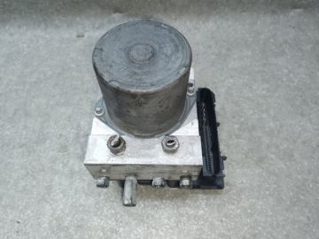 Блок антиблокувальної системи TOYOTA CAMRY 40 06-11