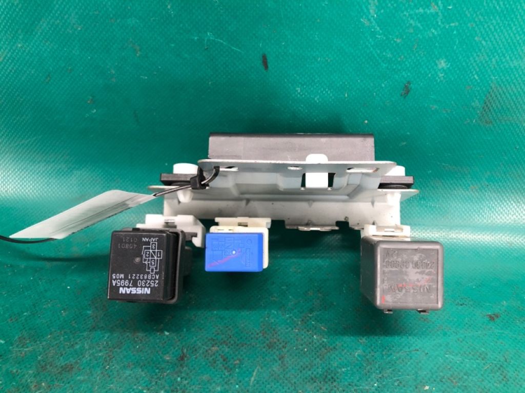 реле NISSAN X-TRAIL/ROGUE T32 13-20 - Фото 3