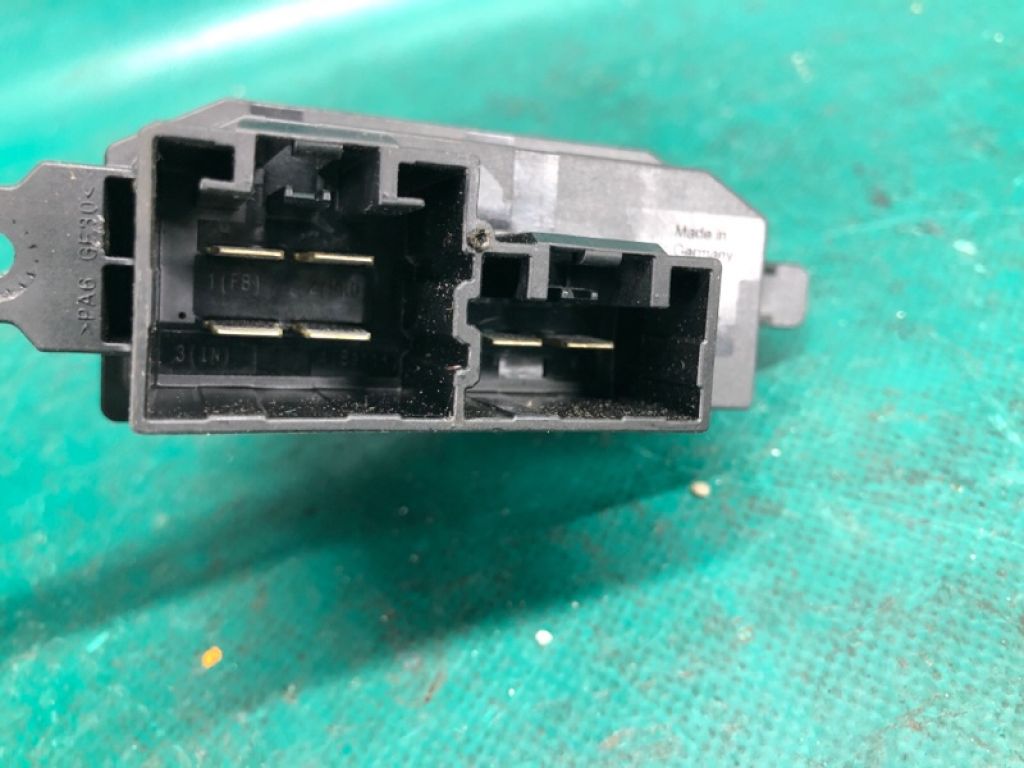 277A1-4BU0A | Резистор пічки NISSAN X-TRAIL/ROGUE T32 13-20 - Фото 3