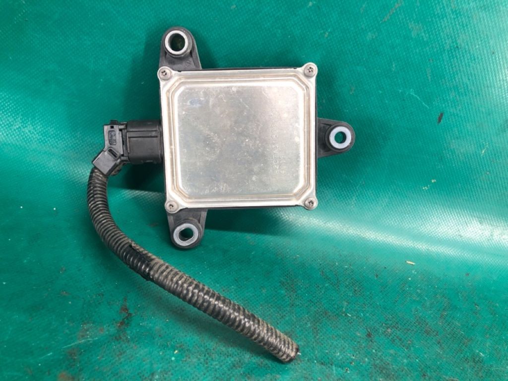 88162-78060 | Датчик сліпих зон LEXUS NX 14-21 - Фото 3