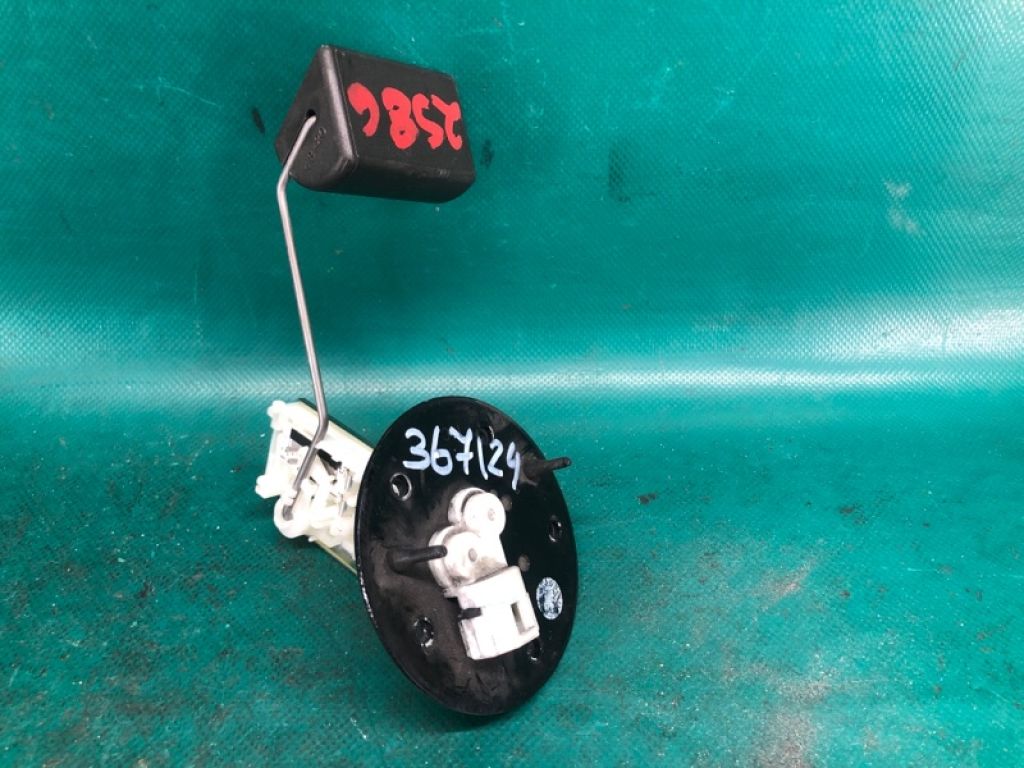 83320-49205 | Датчик рівня палива LEXUS NX 14-21