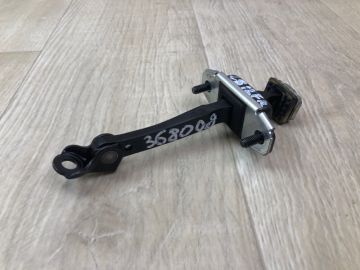 Обмежувач дверей передн. прав. KIA SOUL SK3 19-