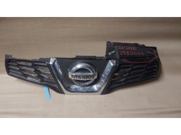 Решітка радіатора NISSAN QASHQAI 07-14