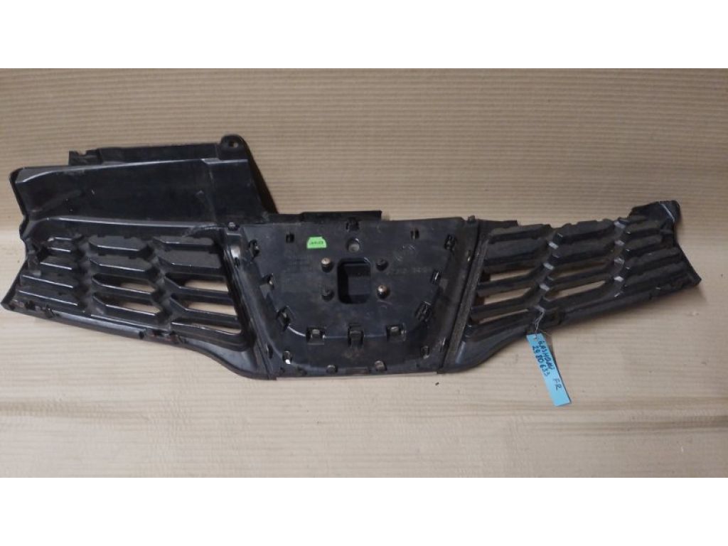 62310-BR10A | Решітка радіатора NISSAN QASHQAI 07-14 - Фото 3