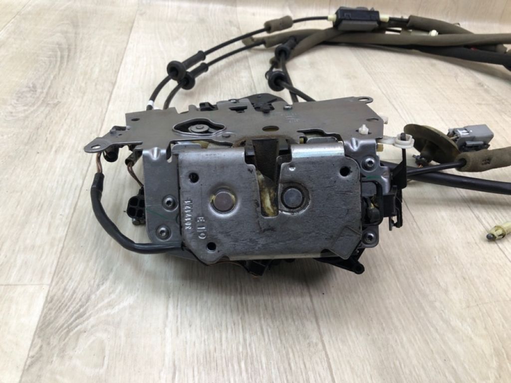 68314 803AD | Замок двері бічної задн. лів. CHRYSLER PACIFICA 16-20 - Фото 3