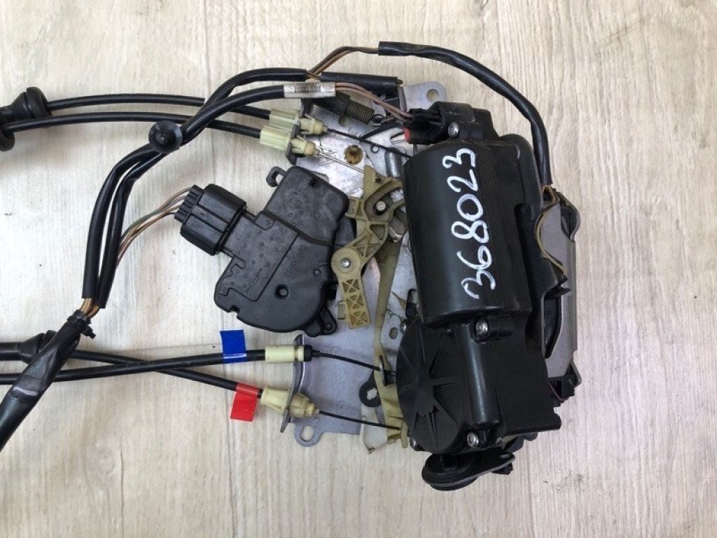 68314 803AD | Замок двері бічної задн. лів. CHRYSLER PACIFICA 16-20 - Фото 4