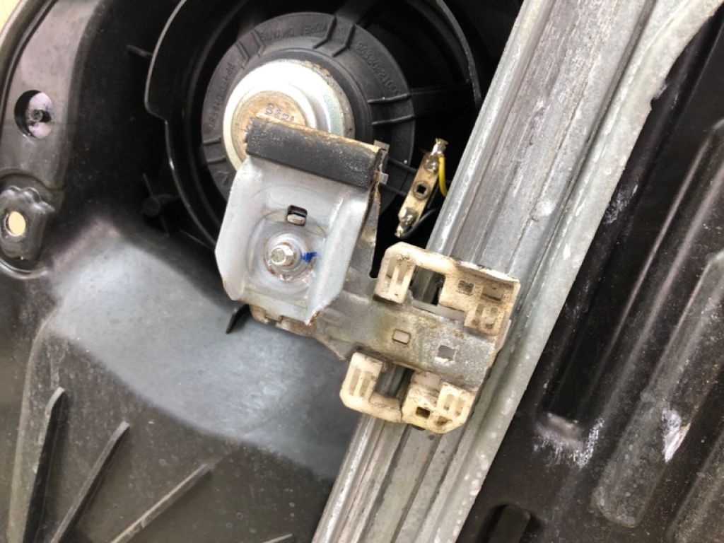 82450 2T010 | Склопідйомник передн. лів. KIA OPTIMA TF 11-16 - Фото 4