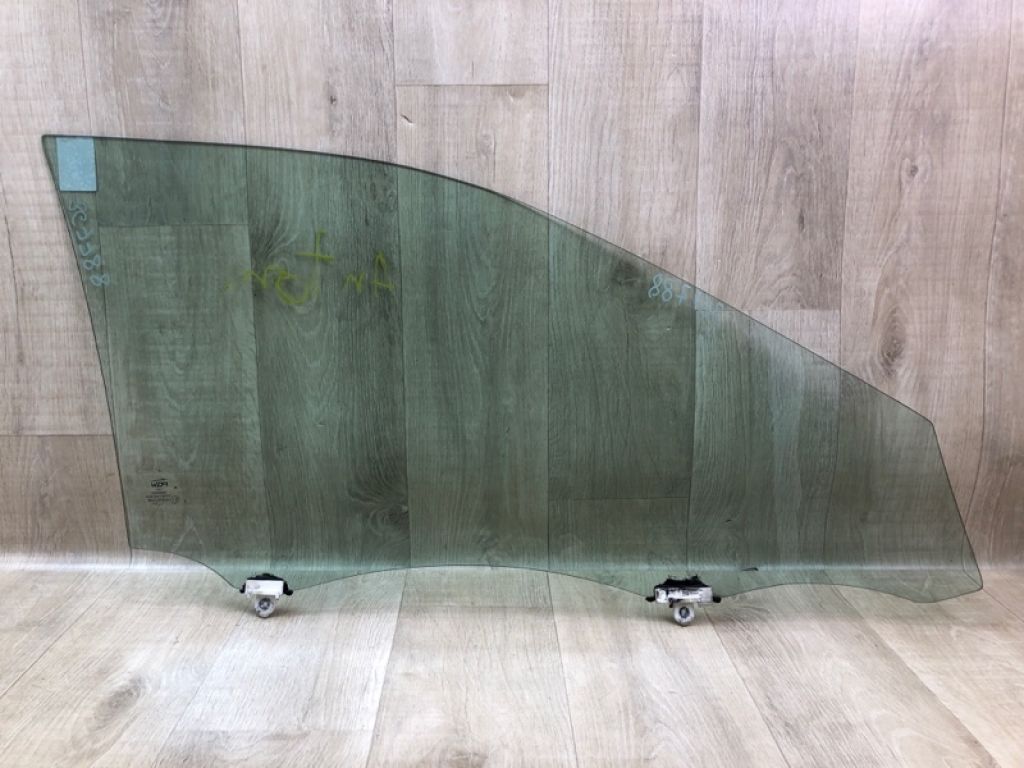 68102-06190 | Скло дверей передн. лів. TOYOTA CAMRY 50 12-15 - Фото 2