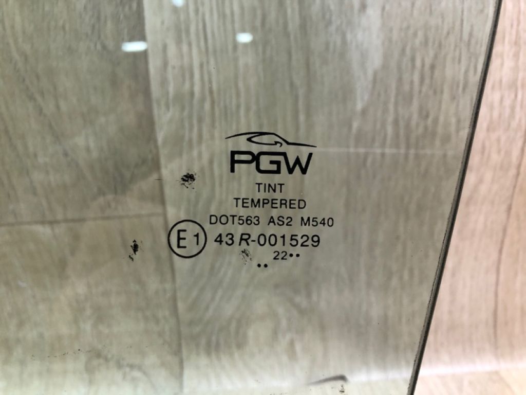 68102-06190 | Скло дверей передн. лів. TOYOTA CAMRY 50 12-15 - Фото 6