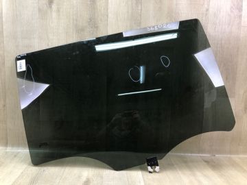 Скло дверей задн. прав. CHRYSLER PACIFICA 16-20