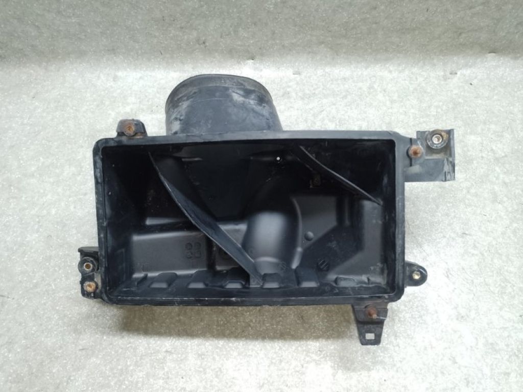 17244-RYE-A00 | Корпус воздушного фильтра ACURA MDX (YD2) 06-13