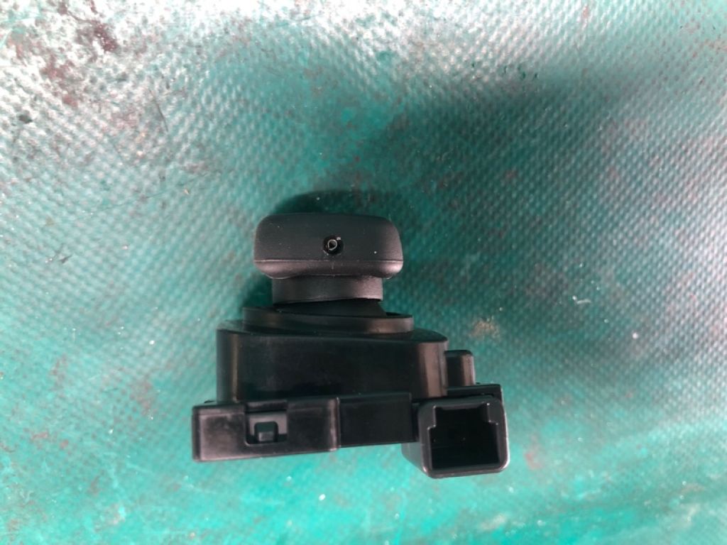 89235-33010 | Кнопка регулювання кермової колонки LEXUS NX 14-21 - Фото 7