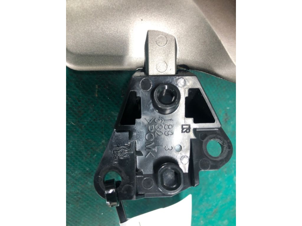 84610-53100 | Пелюстки перемикання передач лів. LEXUS NX 14-21 - Фото 5