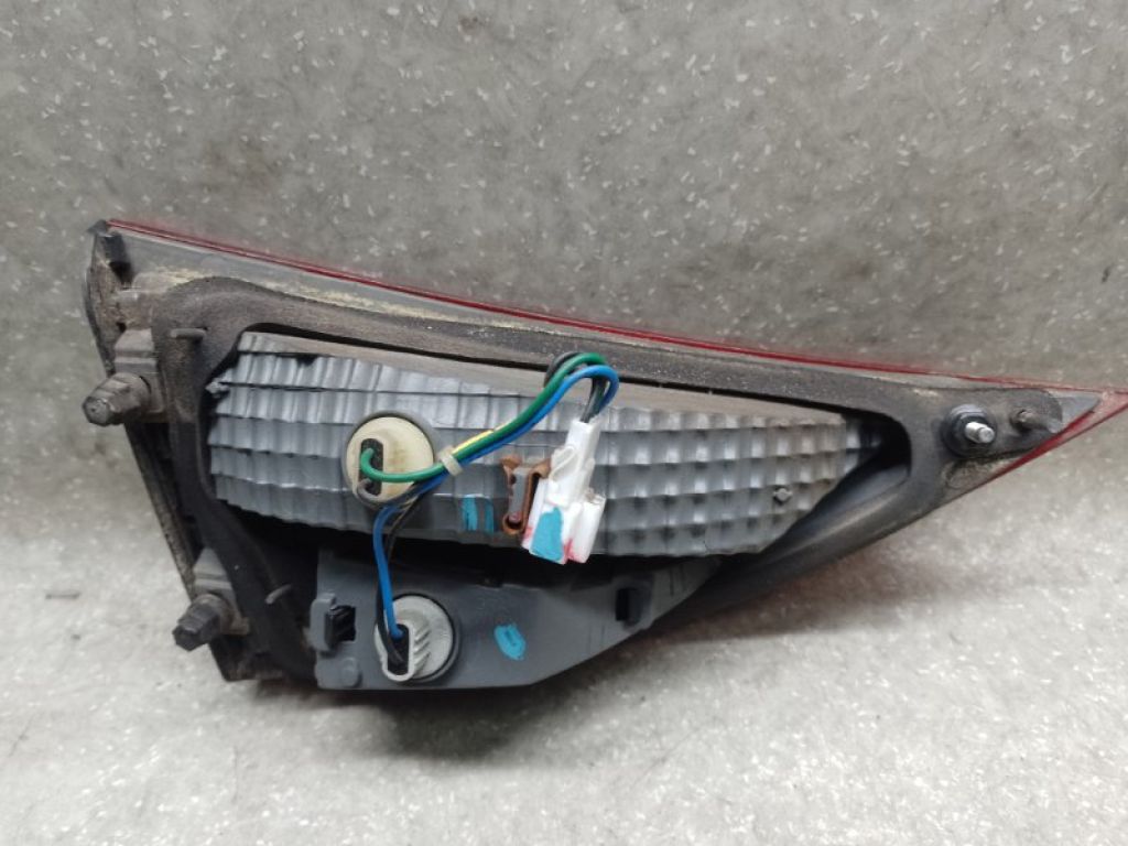 92404-3Y000 | Ліхтар внутрішній прав. HYUNDAI ELANTRA MD 10-15 - Фото 2