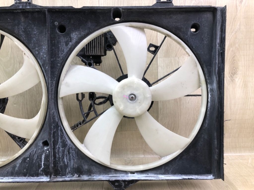 16711-AD010 | Дифузор вентилятора основного радіатора TOYOTA CAMRY 40 06-11 - Фото 3