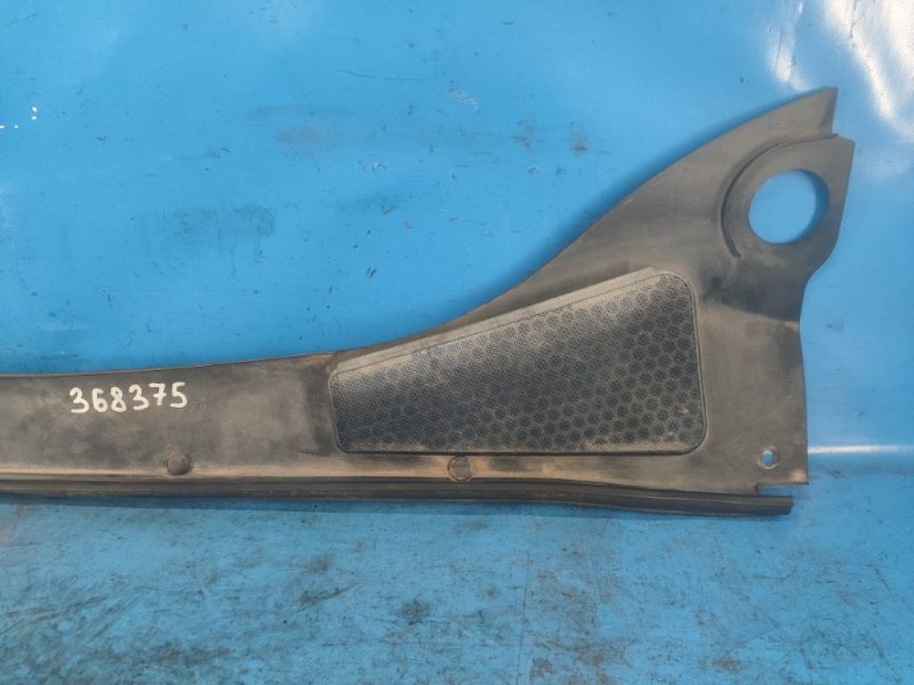 BM51-A02216-AF | Пластик под лобовое стекло / Жабо FORD FOCUS 10-18 - Фото 2