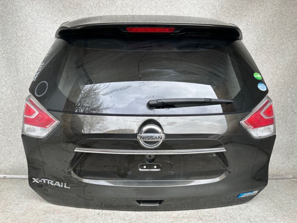 9001A-4BN0C | Крышка багажника NISSAN X-TRAIL/ROGUE T32 13-20