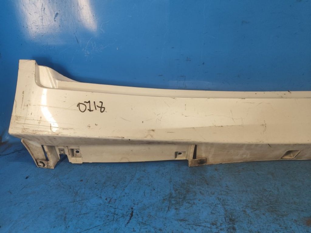 76850-4GA0H | Накладка порога наружная прав. INFINITI Q50 15-20 - Фото 2