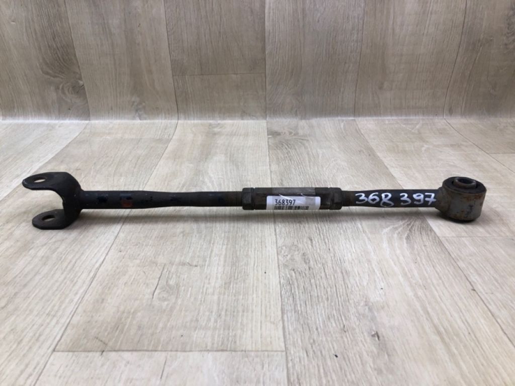 48730-AA030 | Важіль задньої підвіски нижній поперечний прав. TOYOTA CAMRY 30 02-06