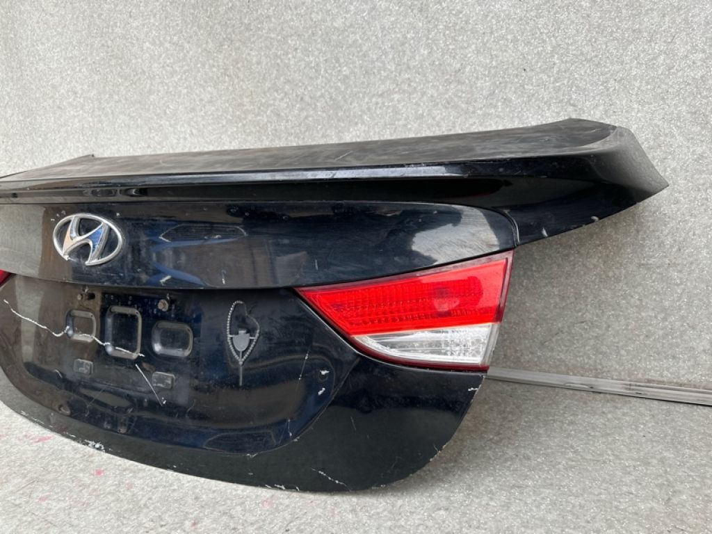 692003X290 | Кришка багажника HYUNDAI ELANTRA MD 10-15 - Фото 5