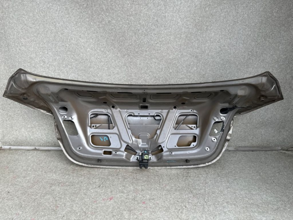 69200-3Y010 | Крышка багажника HYUNDAI ELANTRA MD 10-15 - Фото 13