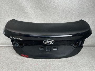 Кришка багажника HYUNDAI ELANTRA MD 10-15