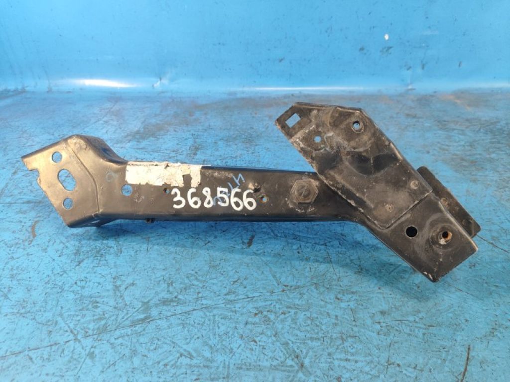 68223547AB | Панель передня верхня прав. JEEP GRAND CHEROKEE 11-22