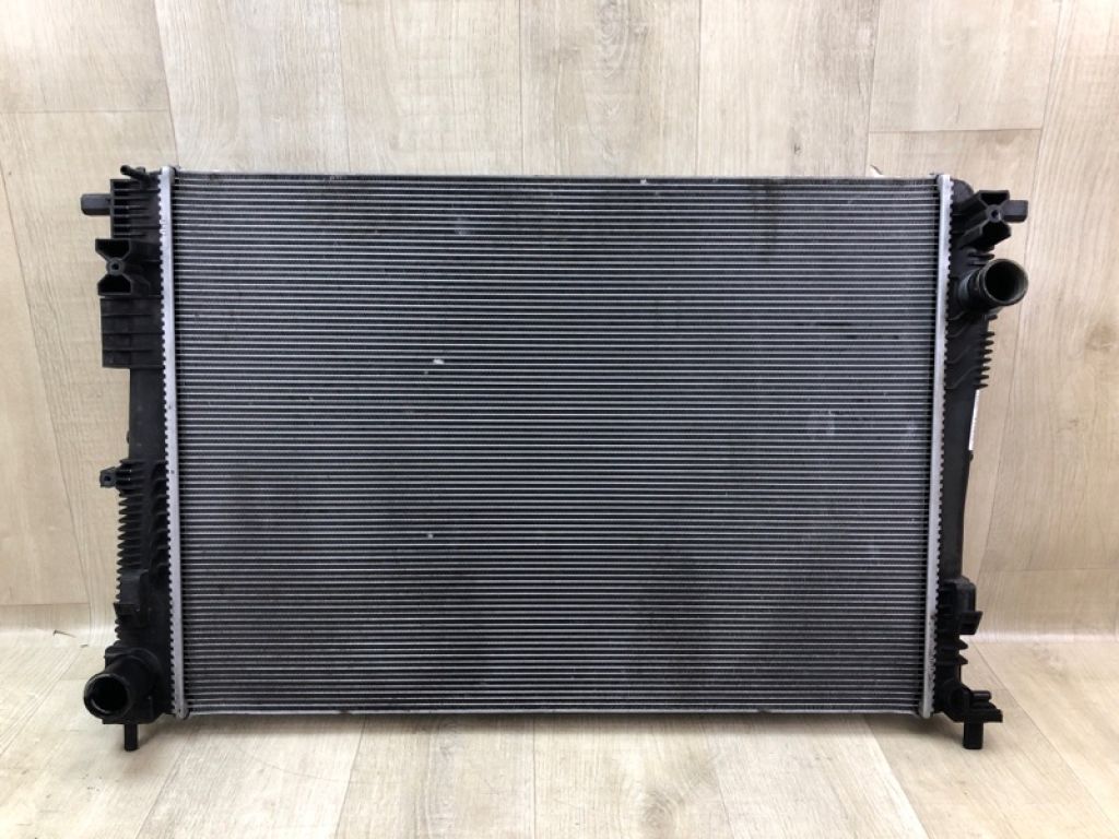 68217 318AC | Радіатор основний CHRYSLER PACIFICA 16-20