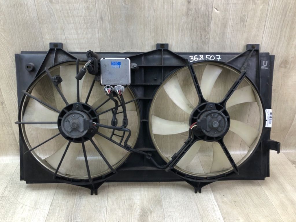 16711-AD010 | Дифузор вентилятора основного радіатора TOYOTA CAMRY 40 06-11