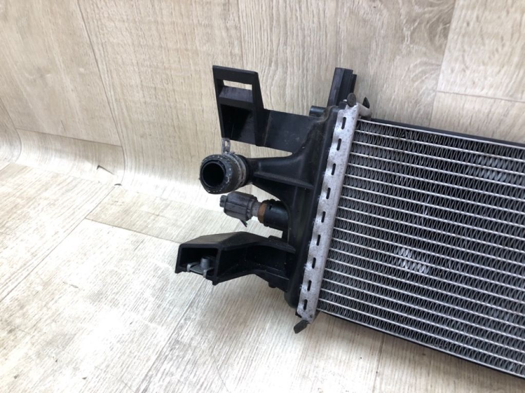 F1FZ-8005-B | Радіатор інтеркулера FORD ESCAPE 12-19 - Фото 3